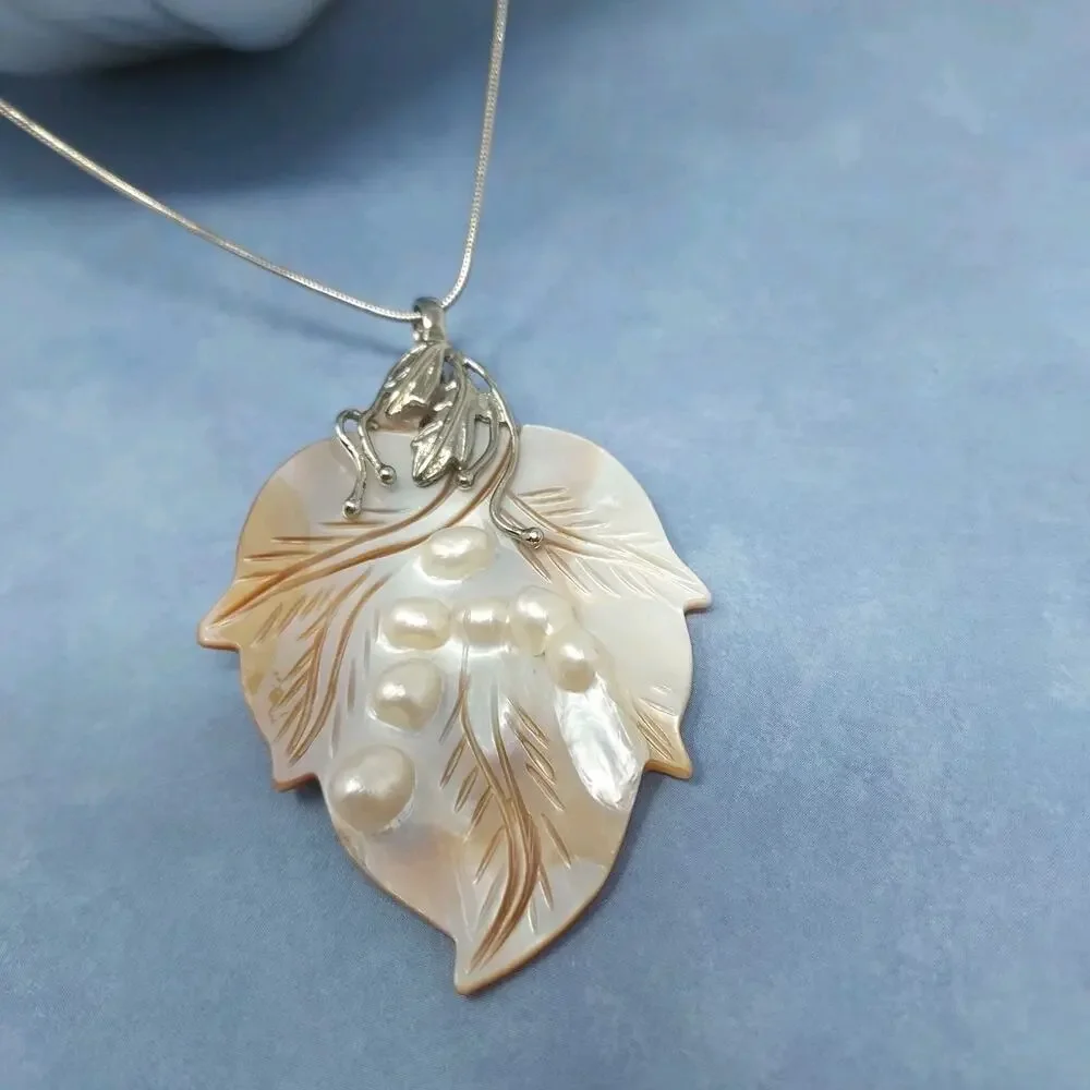 Blister Pearls Etched Mother of Pearl Pendant Silver Tone Decorative Bail Chain
